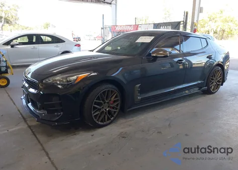 2019 Kia Stinger Gt z USA, uszkodzony, nr VIN KNAE35LCXK6042463